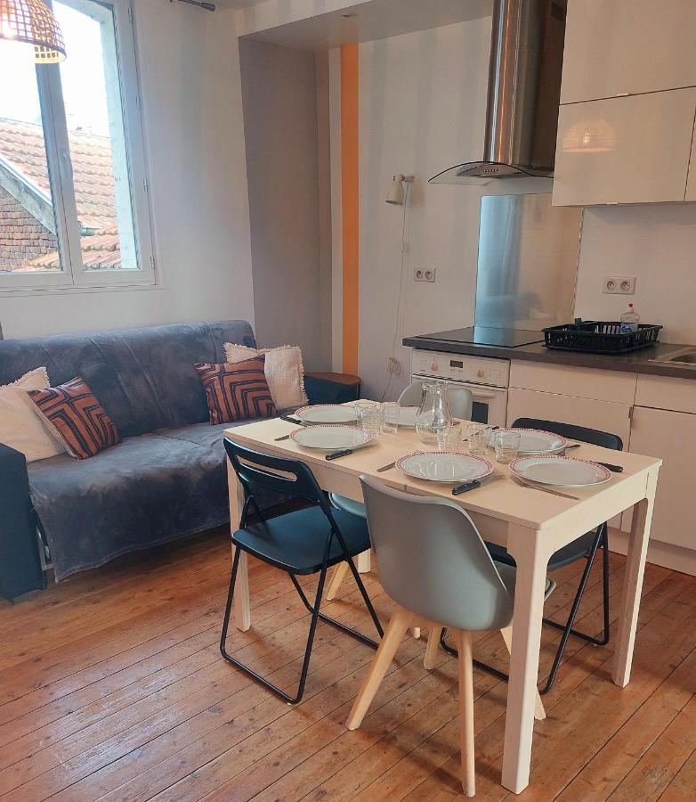 Les Belles Terrasses Dieppe ,3 Appartements , Le Vegetal De 1 A 8 Personnes , Le Tropical De 1 A 6 Personnes , Le Floral Avec Terrasse De 1 A 3 Personnes , Quartier Calme Au Stationnement Gratuit A Cote De L'Avenue Verte Eksteriør billede
