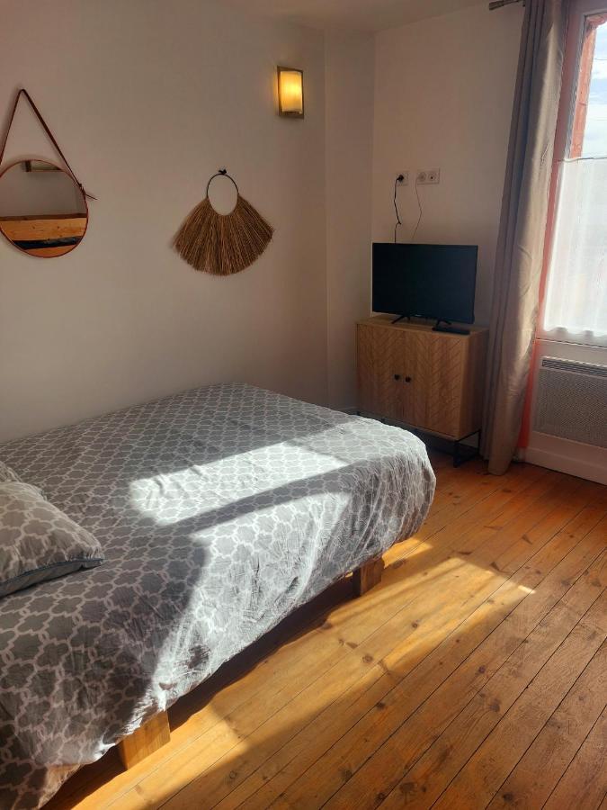 Les Belles Terrasses Dieppe ,3 Appartements , Le Vegetal De 1 A 8 Personnes , Le Tropical De 1 A 6 Personnes , Le Floral Avec Terrasse De 1 A 3 Personnes , Quartier Calme Au Stationnement Gratuit A Cote De L'Avenue Verte Eksteriør billede