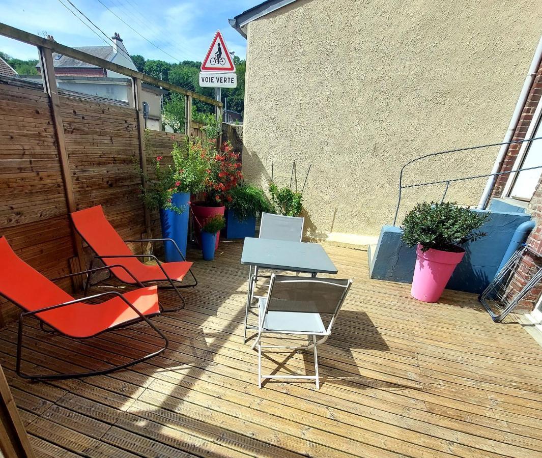 Les Belles Terrasses Dieppe ,3 Appartements , Le Vegetal De 1 A 8 Personnes , Le Tropical De 1 A 6 Personnes , Le Floral Avec Terrasse De 1 A 3 Personnes , Quartier Calme Au Stationnement Gratuit A Cote De L'Avenue Verte Eksteriør billede